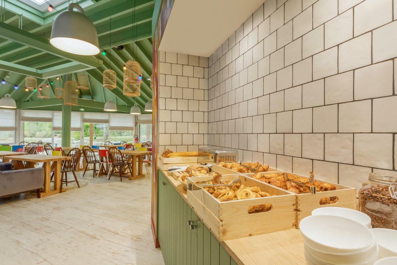 Hotel Center Parcs Les Bois Francs Verneuil d'Avre et d'Iton Exteriér fotografie